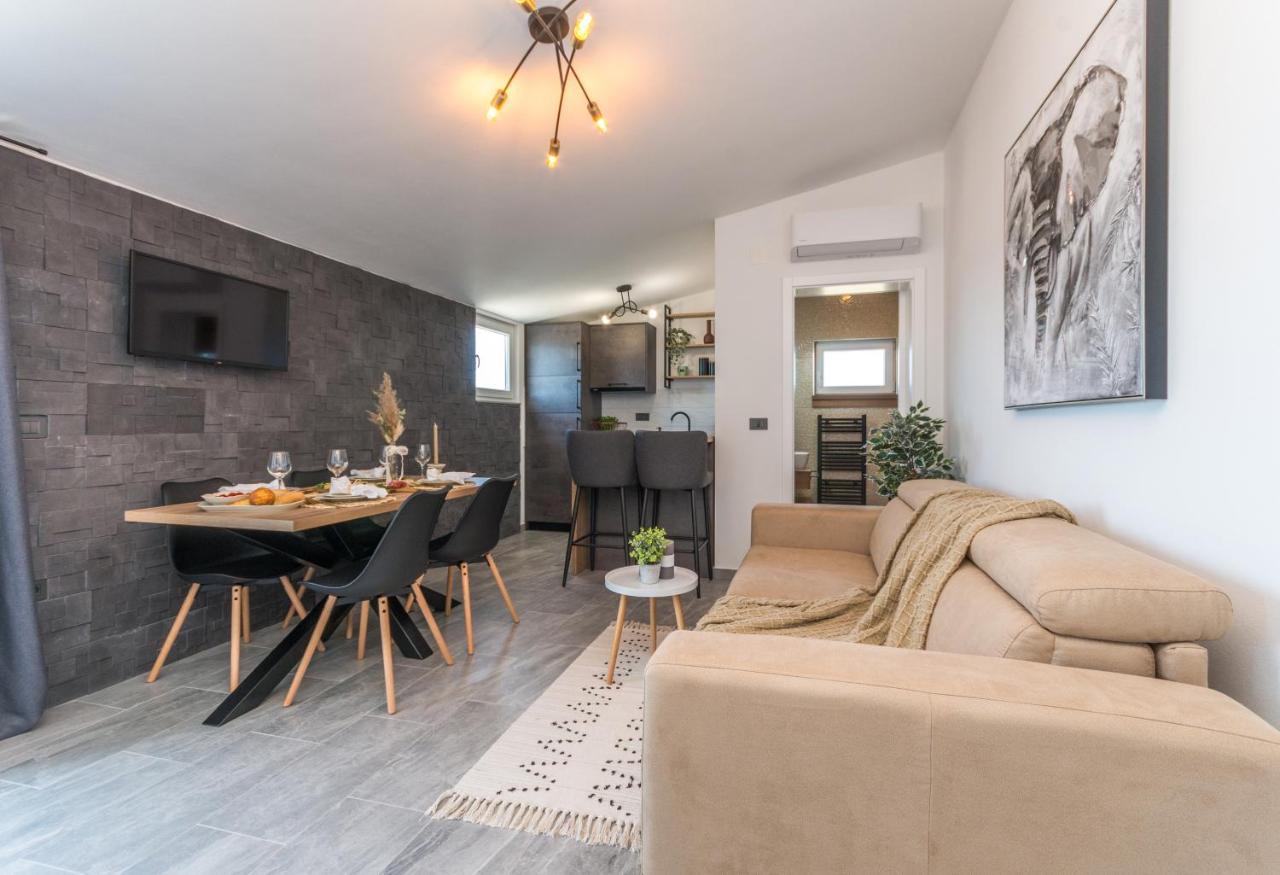 Marilu Luxury Apartments Drage Exterior foto