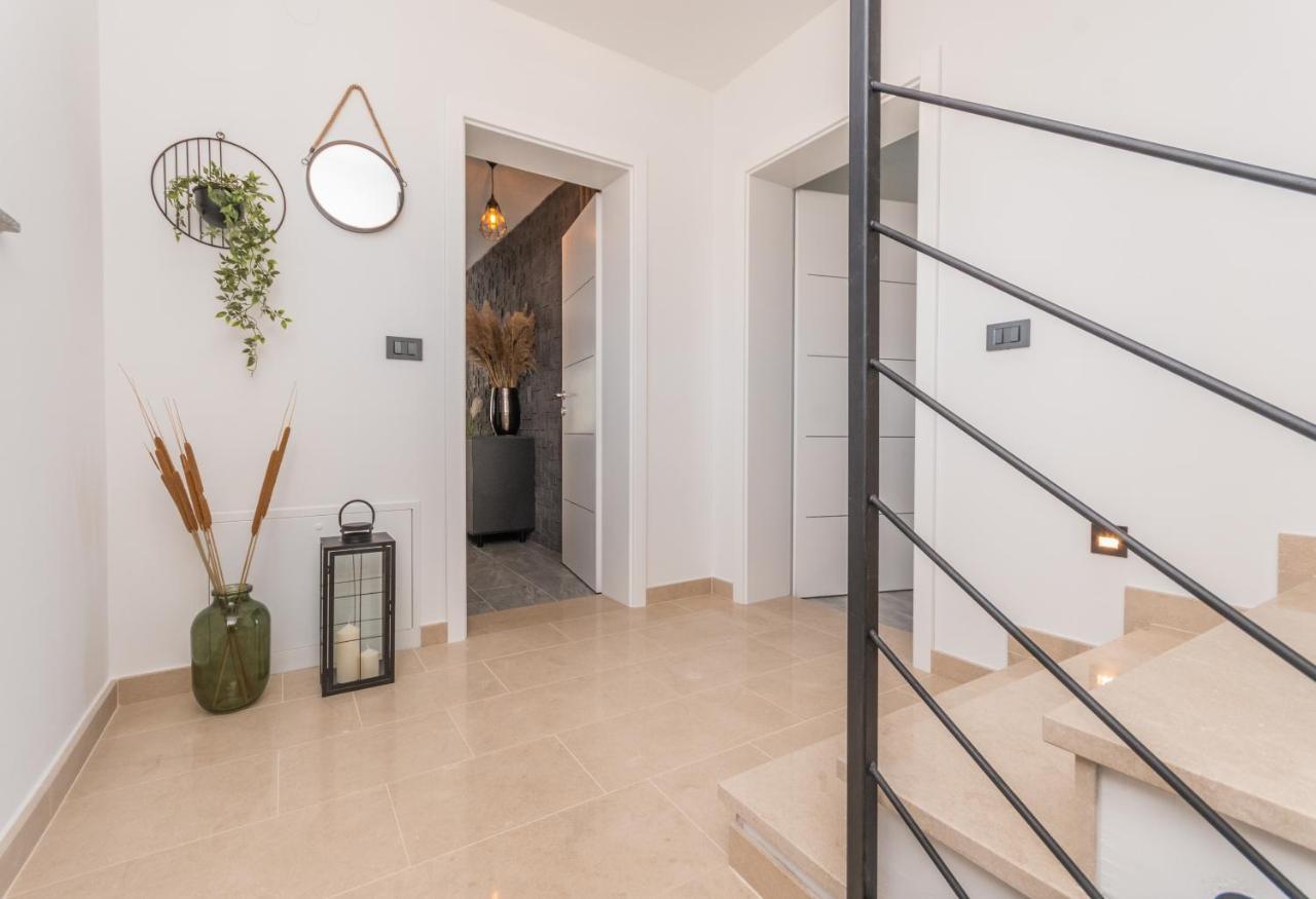 Marilu Luxury Apartments Drage Exterior foto