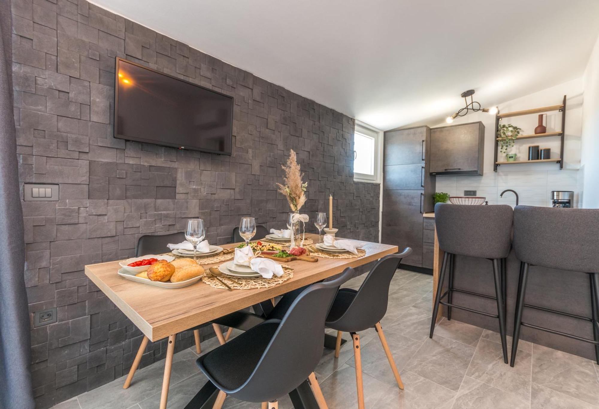 Marilu Luxury Apartments Drage Zimmer foto